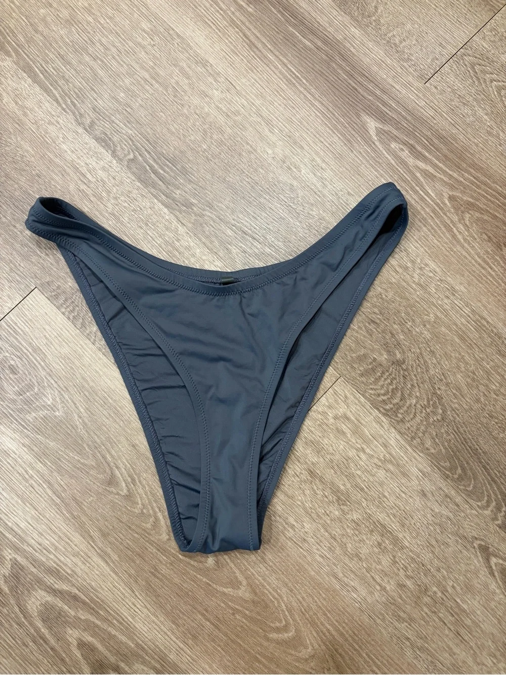 SKIMS High-Cut Bikini Bottom - Charcoal I Size Small